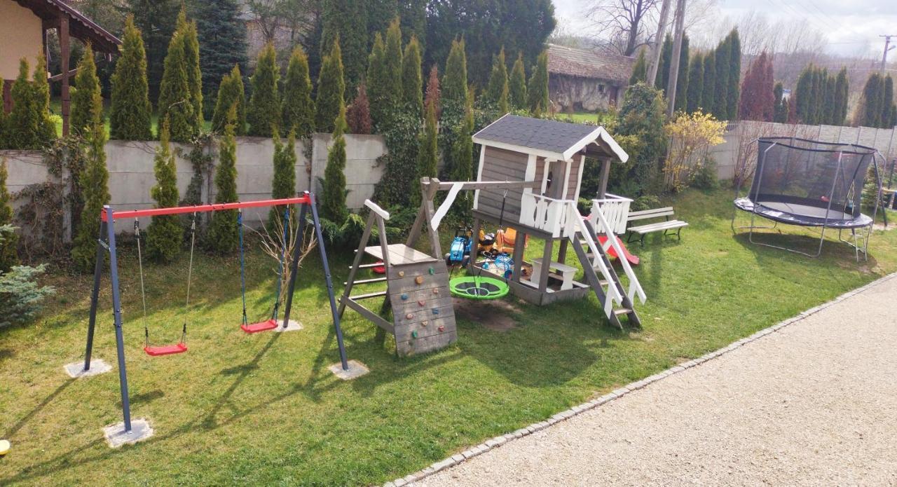 Apartamenty Jodlowa - Bilard - Bawialnia - Krolikarnia Krajno-Zagorze Exterior foto